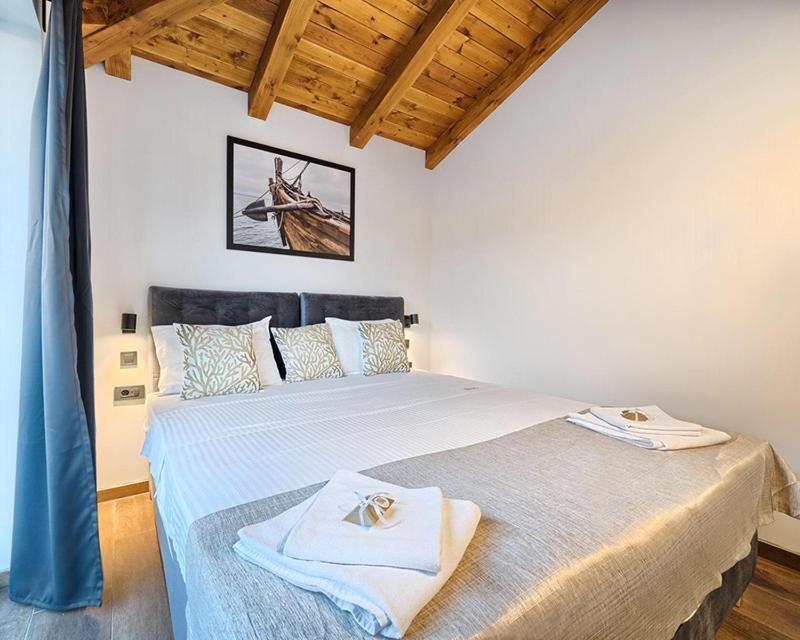 Golden Haven Luxe Bungalow Resort Murter Extérieur photo