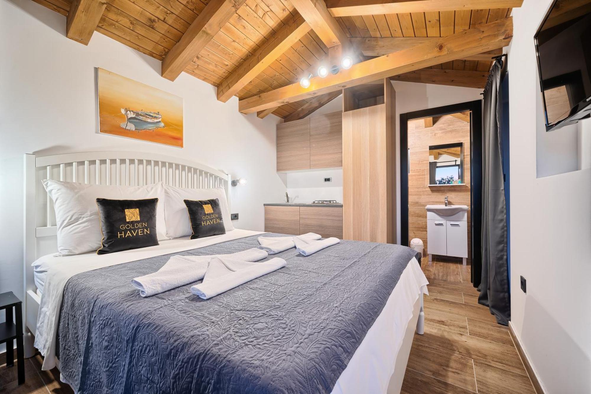 Golden Haven Luxe Bungalow Resort Murter Extérieur photo