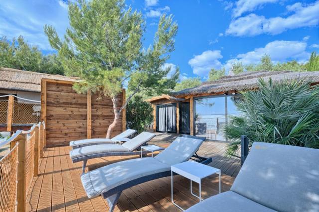 Golden Haven Luxe Bungalow Resort Murter Extérieur photo