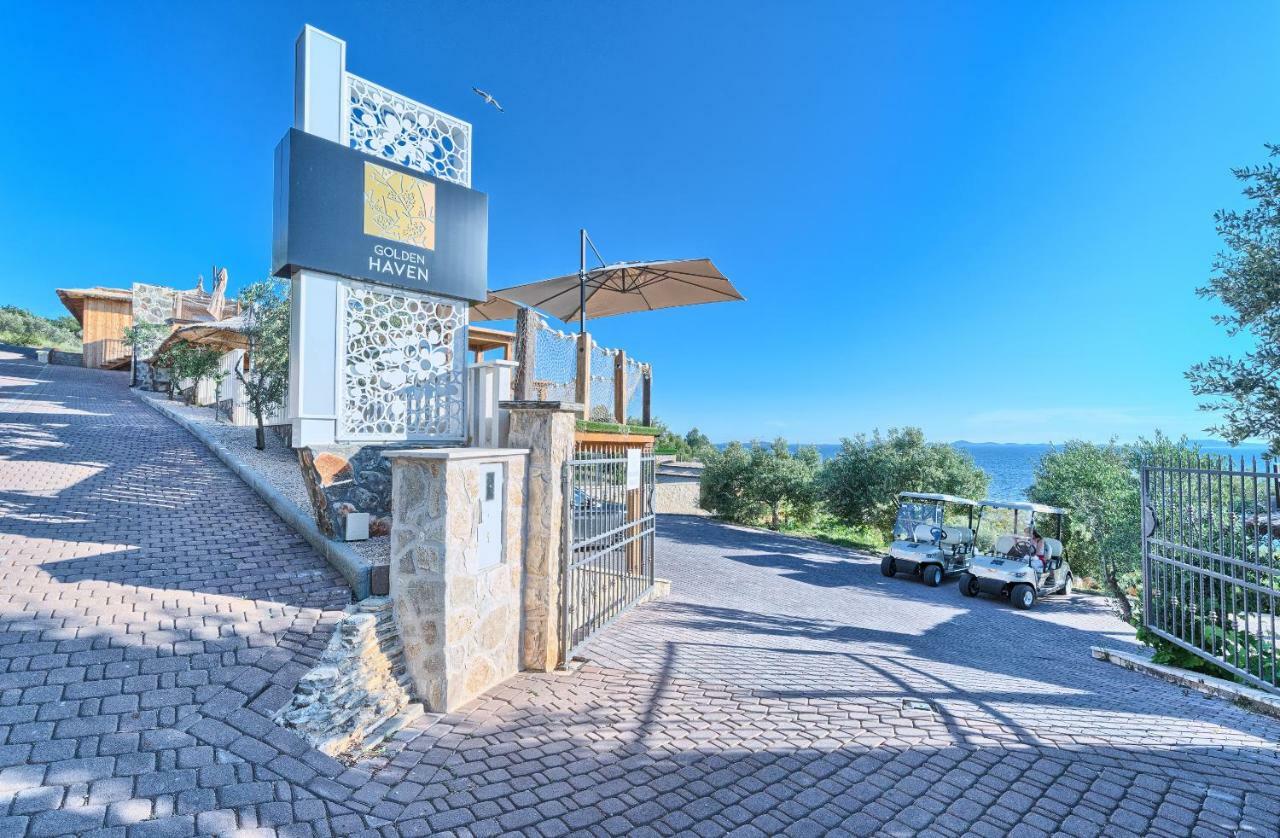 Golden Haven Luxe Bungalow Resort Murter Extérieur photo